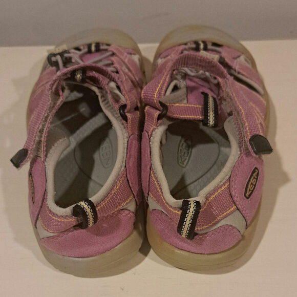 Keen Newport H2 Hiking Sport Sandal Youth Size 5 Purple - Picture 3 of 10